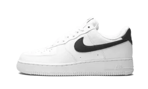Air Force 1 Low '07 "White / Black" CT2302 100