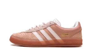 Gazelle Indoor "Bad Bunny - Cabo Rojo" JS5052