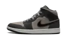 Air Jordan 1 Mid SE "Night Stadium" FQ8338 017