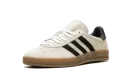 Gazelle Indoor "Aluminum / Core Black" IH4769