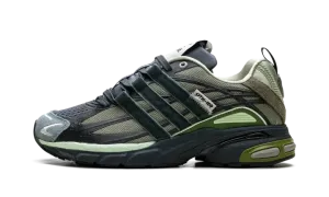 Adistar Cushion "Song for the Mute - 'Shamrock Green'" JH9008