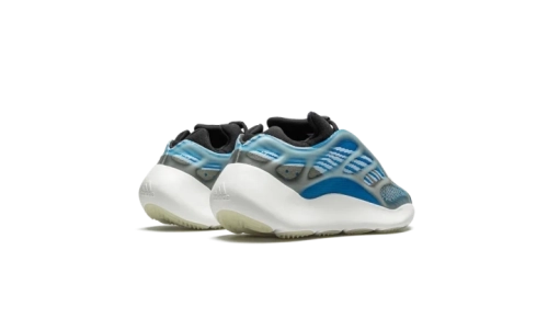Yeezy 700 V3 - Azareth