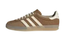 Gazelle Indoor "Brown Desert / Wonder White" JR8851