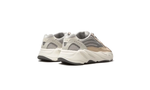 Yeezy 700 V2 - Cream