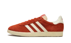 Gazelle "Preloved Red Off White Cream White" GY7339
