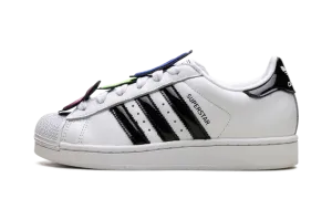 SUPERSTAR II "Jeremy Scott - White" JR3584