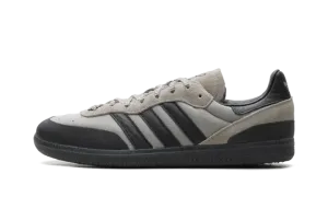 Palos Hills "100 Thieves - Silver Pebble Black" JR5536