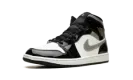 Jordan 1 Mid SE "Black Patent" HV0789 010