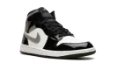 Jordan 1 Mid SE "Black Patent" HV0789 010