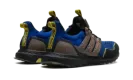 Ultra Boost "Fortnite - Battle Bus" JQ0713