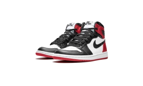 Air Jordan 1 - Satin Black Toe