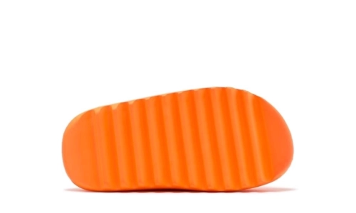 Yeezy Slides - Enflame Orange