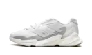 X9000L4 "Triple White" S23668