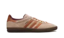 Gazelle Indoor "Warm Sandstone Craft Ochre" JH5412