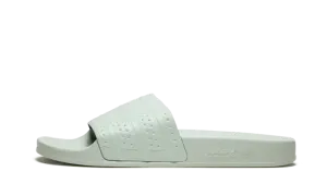 Adilette Slide "Linen Green" BA7540