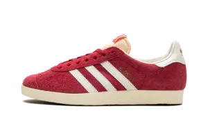 Gazelle "Team Victory Red Off White Cream White" IF9652
