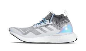 UltraBoost Mid EE3732