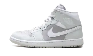 Air Jordan 1 Mid WMNS "Photon Dust Atmosphere Grey" BQ6472 008