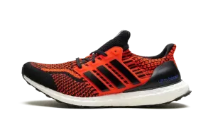 Ultra Bosst 5 DNA "Orange Black White" GX8965