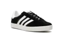 Gazelle 85 "Black / White" FZ5594