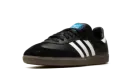 Samba ADV "Black / White" GW3159