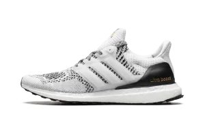 Ultraboost 1.0 DNA "White Oreo" GZ0449