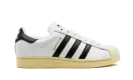 Superstar Premium "White / Black" FV2831
