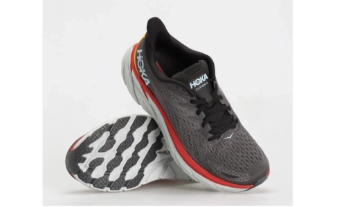 HOKA Clifton 8 - Castlerock Red