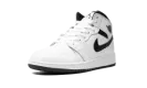 Air Jordan 1 Mid GS "White/Black" DQ8423 132