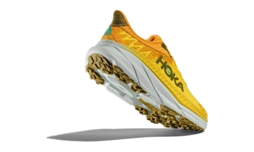 HOKA Challenger 7 - Passion Fruit