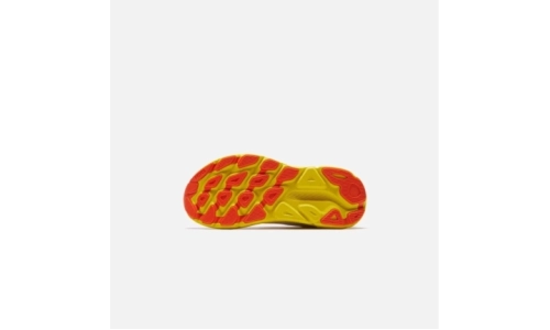 HOKA Clifton 9 - Eggnog Passion