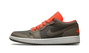 AIR JORDAN 1 LO SE WMNS "Black / Olive/ Bright Crimson" DQ6076 002