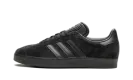 Gazelle "Triple Black" CQ2809
