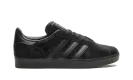 Gazelle "Triple Black" CQ2809