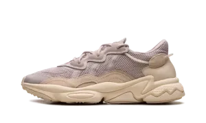 Ozweego "Wonder Taupe" H06147