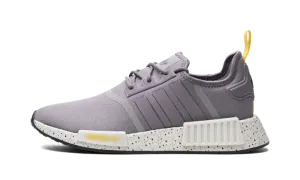 NMD R1 "Trace Grey Yellow" GX9534