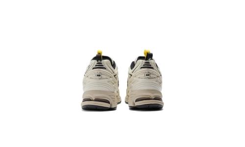 New Balance 1906 - X GANNI Egret