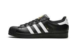 Superstar Foundation "Black/White"