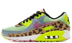 Nike | SneakerPro.eu