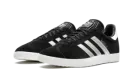 GAZELLE WMNS "Black Silver" ID7007