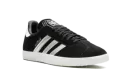 GAZELLE WMNS "Black Silver" ID7007