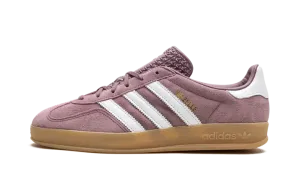 Gazelle Indoor WMNS "Shadow Fig" IH5483
