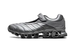 Megaride Mary-Jane WMNS "Taqwa Bint Ali Iron Metallic" IH8566