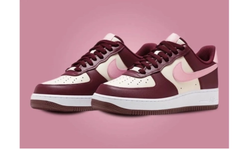 Air Force 1 - 07' Valentines Day (2023)