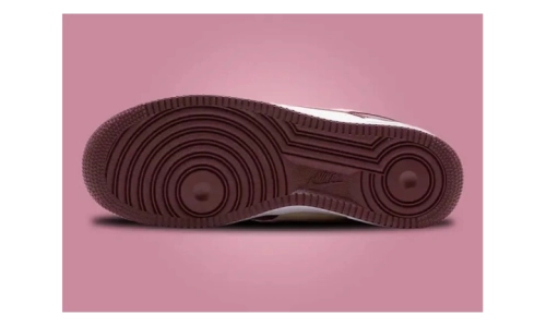 Air Force 1 - 07' Valentines Day (2023)