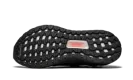 ULTRABOOST 20 WMNS "Triple Black" FU8498