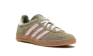 Gazelle Indoor WMNS "Focus Olive" JH6475