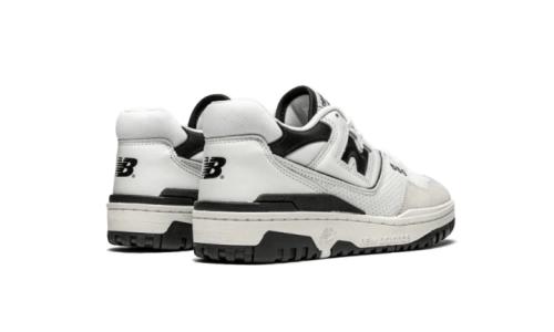 New Balance 550 - Sea Salt Black