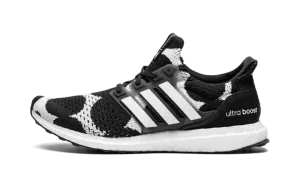 ULTRA BOOST DNA WMNS "Marimekko" GZ8686