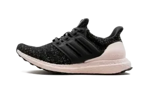 ULTRABOOST WMNS DB3210